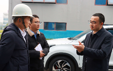 聚焦青年賦能|宜賓團(tuán)市委書(shū)記陽(yáng)兵率隊(duì)到訪遠(yuǎn)東電纜（宜賓）參觀交流